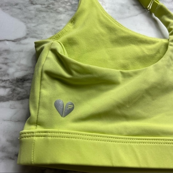 ❤️ Fabletics Lime Green Racerback Sports Bra - Picture 4 of 7